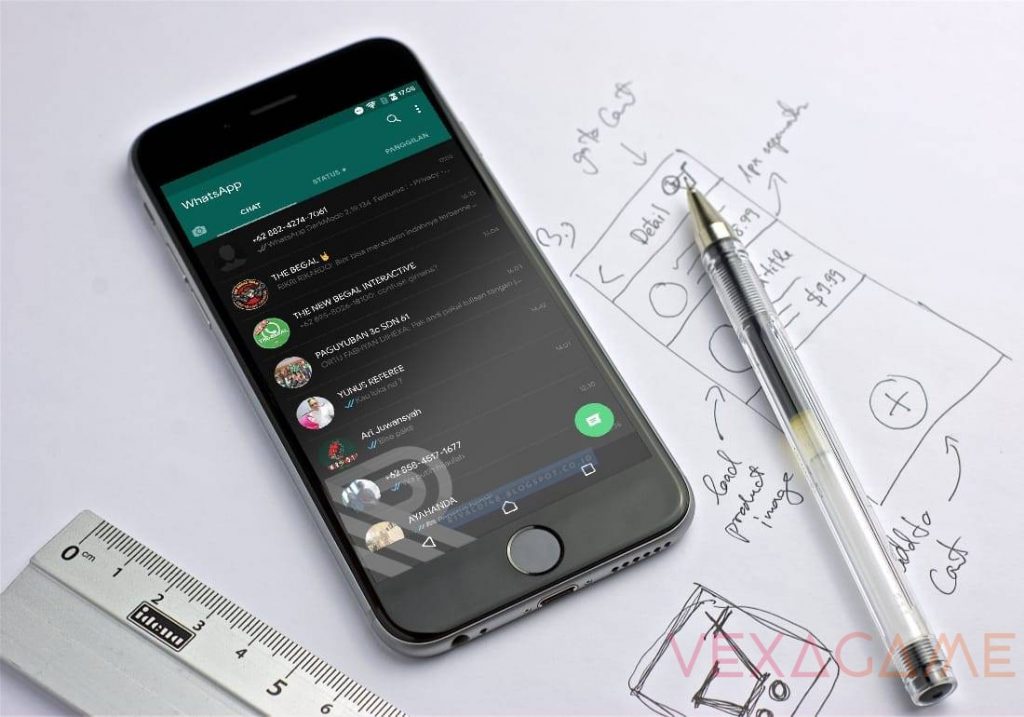 Platform dengan fitur dark mode whatsapp
