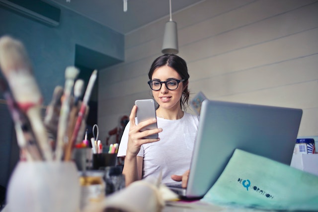 4 manfaat mobile banking untuk mahasiswa