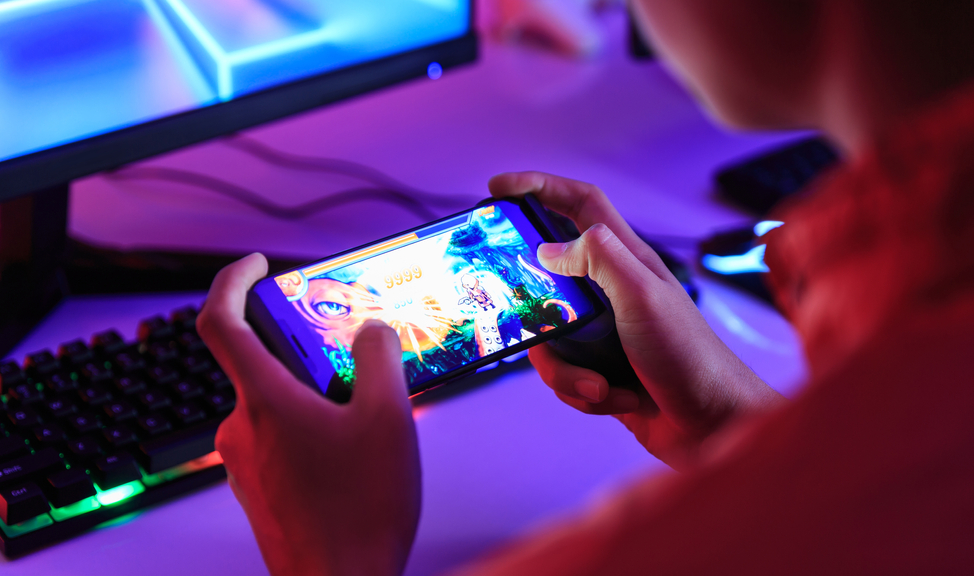 meningkatkan performa game mobile